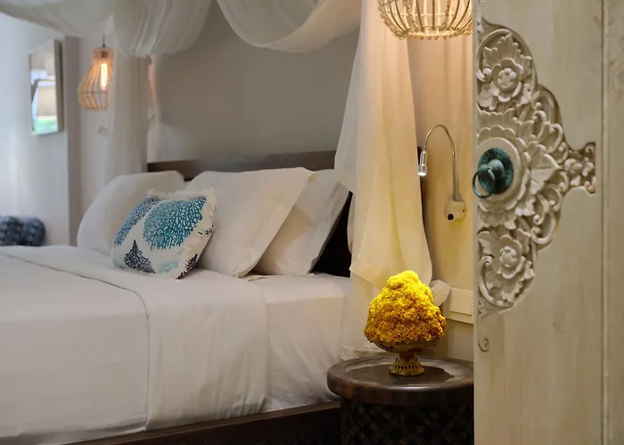 Bali Mandira & Legian (Bali)