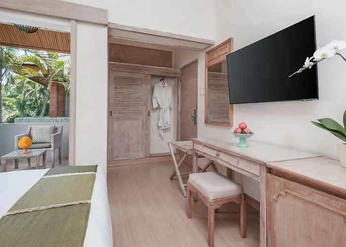 Resort Bali Mandira & 5*